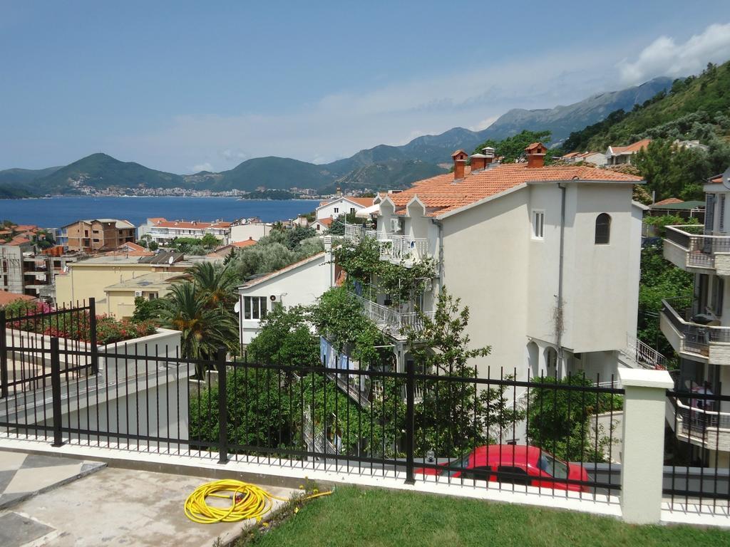 Apartments Slavica Jovanovic Sveti Stefan Esterno foto