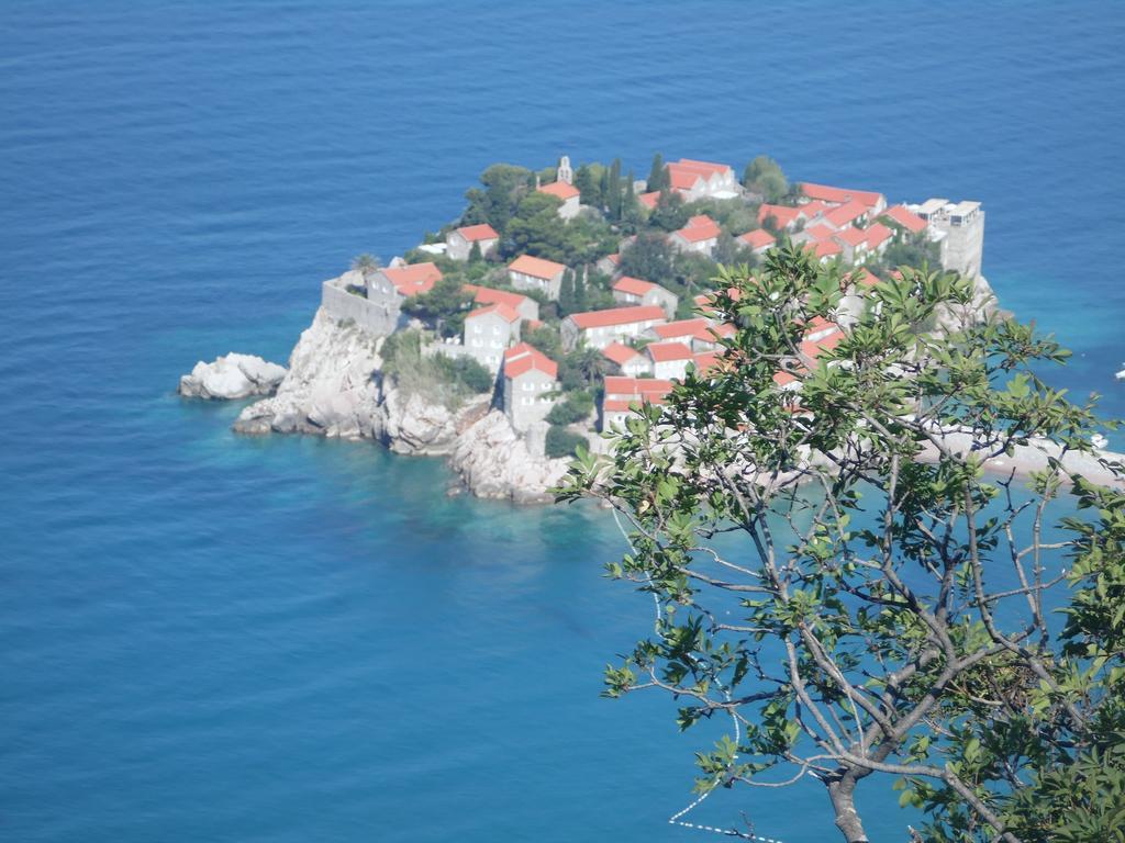 Apartments Slavica Jovanovic Sveti Stefan Esterno foto