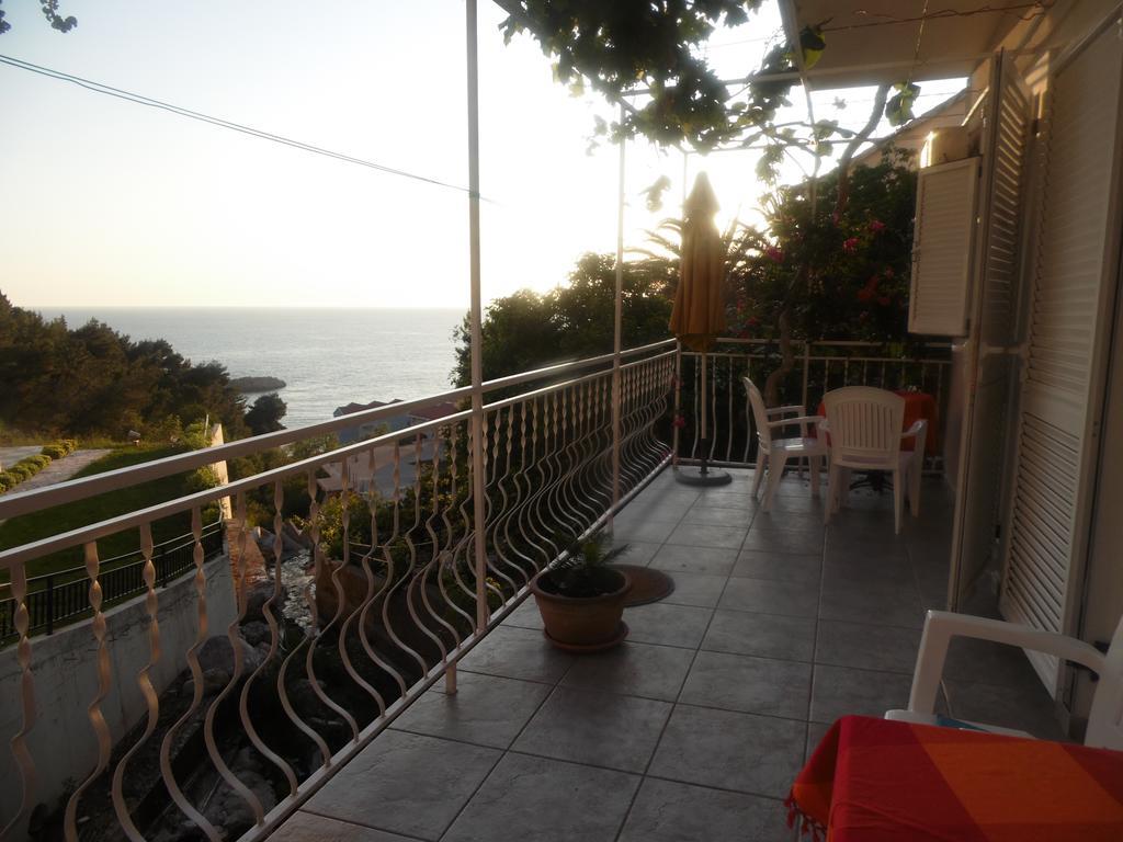 Apartments Slavica Jovanovic Sveti Stefan Esterno foto